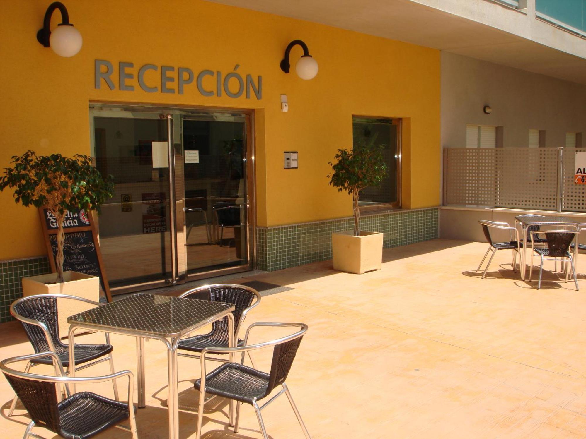 Reception La Rotonda Aparthotel Οριουέλα Εξωτερικό φωτογραφία
