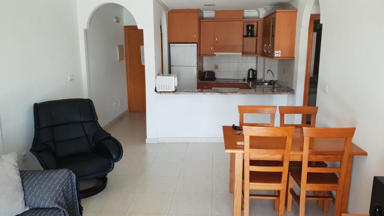 Reception La Rotonda Aparthotel Οριουέλα Εξωτερικό φωτογραφία